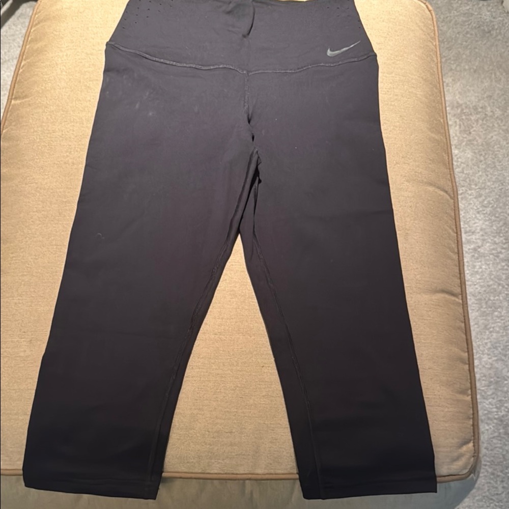 Nike Women’s Black Leggings